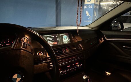 BMW 5 серия, 2013 год, 1 860 000 рублей, 10 фотография