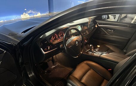 BMW 5 серия, 2013 год, 1 860 000 рублей, 37 фотография