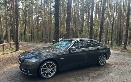 BMW 5 серия, 2013 год, 1 860 000 рублей, 39 фотография
