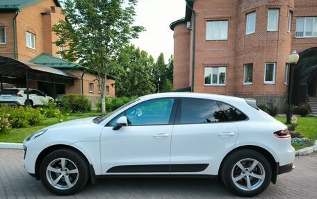 Porsche Macan I рестайлинг, 2018 год, 4 000 000 рублей, 2 фотография