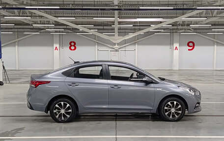Hyundai Solaris II рестайлинг, 2017 год, 1 370 000 рублей, 5 фотография