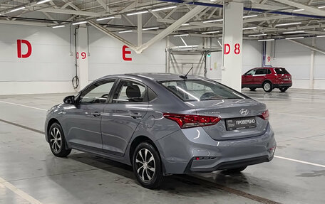 Hyundai Solaris II рестайлинг, 2017 год, 1 370 000 рублей, 8 фотография
