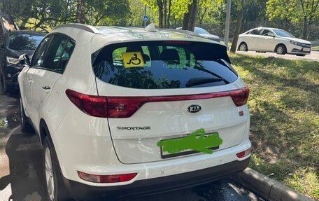KIA Sportage IV рестайлинг, 2018 год, 2 200 000 рублей, 4 фотография