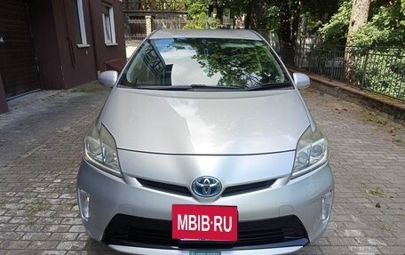 Toyota Prius, 2012 год, 1 150 000 рублей, 10 фотография