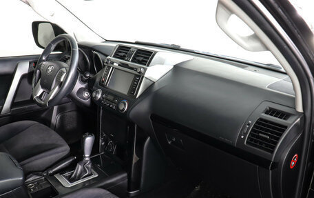 Toyota Land Cruiser Prado 150 рестайлинг 2, 2016 год, 3 597 000 рублей, 11 фотография