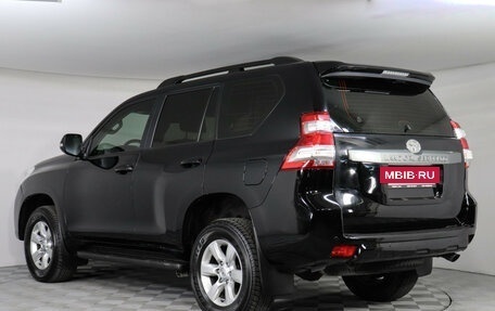 Toyota Land Cruiser Prado 150 рестайлинг 2, 2016 год, 3 597 000 рублей, 8 фотография
