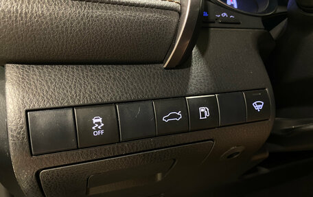 Toyota Camry, 2018 год, 2 599 000 рублей, 17 фотография