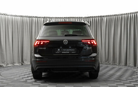 Volkswagen Tiguan II, 2017 год, 2 630 000 рублей, 6 фотография