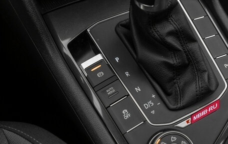 Volkswagen Tiguan II, 2017 год, 2 630 000 рублей, 23 фотография