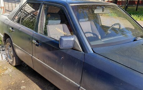Mercedes-Benz W124, 1991 год, 145 000 рублей, 1 фотография