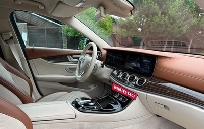 Mercedes-Benz E-Класс, 2017 год, 3 950 000 рублей, 1 фотография
