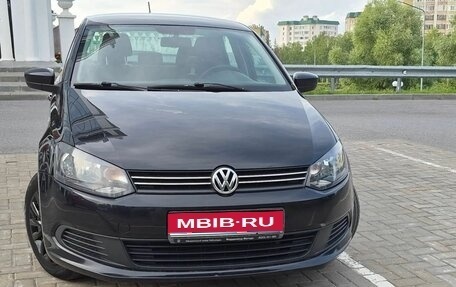 Volkswagen Polo VI (EU Market), 2014 год, 900 000 рублей, 1 фотография
