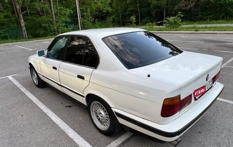 BMW 5 серия, 1990 год, 330 000 рублей, 3 фотография