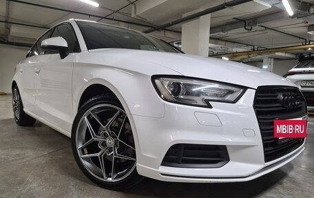 Audi A3, 2018 год, 2 300 000 рублей, 3 фотография