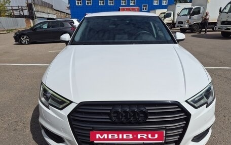 Audi A3, 2018 год, 2 300 000 рублей, 14 фотография