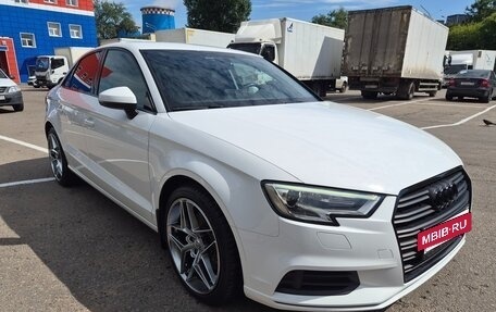 Audi A3, 2018 год, 2 300 000 рублей, 13 фотография