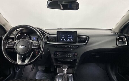 KIA cee'd III, 2018 год, 1 395 000 рублей, 15 фотография
