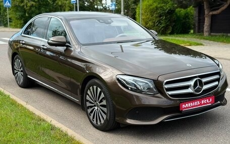 Mercedes-Benz E-Класс, 2017 год, 3 950 000 рублей, 18 фотография