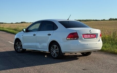 Volkswagen Polo VI (EU Market), 2013 год, 600 000 рублей, 3 фотография