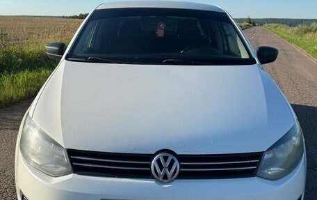 Volkswagen Polo VI (EU Market), 2013 год, 600 000 рублей, 10 фотография