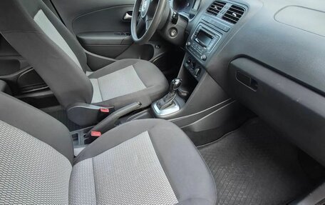 Volkswagen Polo VI (EU Market), 2014 год, 900 000 рублей, 3 фотография