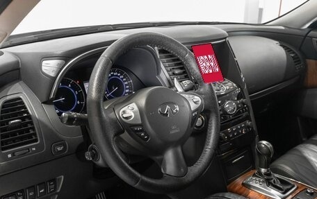 Infiniti QX70, 2015 год, 1 548 800 рублей, 5 фотография
