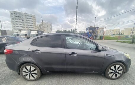 KIA Rio III рестайлинг, 2011 год, 730 000 рублей, 2 фотография