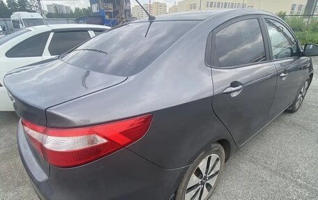 KIA Rio III рестайлинг, 2011 год, 730 000 рублей, 3 фотография