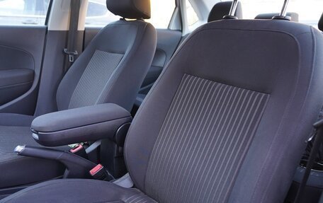 Volkswagen Polo VI (EU Market), 2013 год, 1 050 000 рублей, 22 фотография