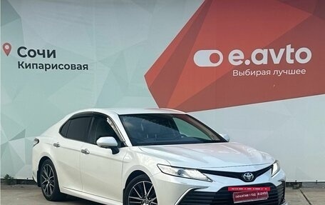 Toyota Camry, 2021 год, 3 250 000 рублей, 3 фотография