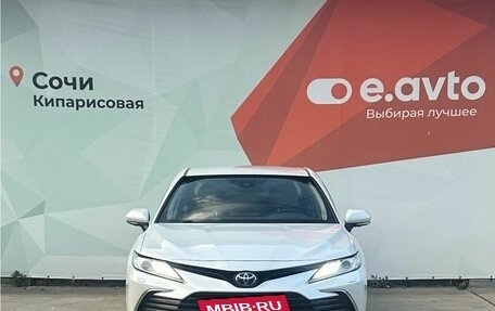 Toyota Camry, 2021 год, 3 250 000 рублей, 2 фотография