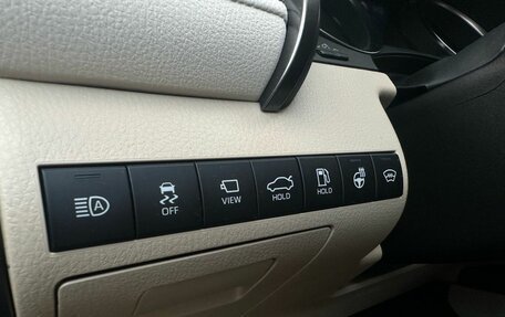 Toyota Camry, 2021 год, 3 250 000 рублей, 14 фотография