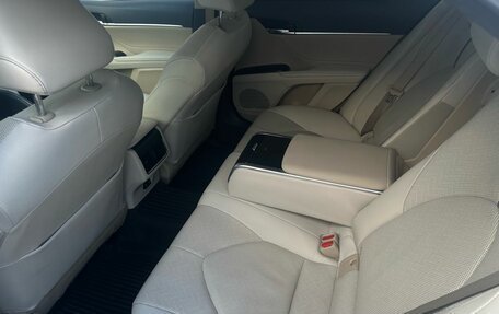 Toyota Camry, 2021 год, 3 250 000 рублей, 16 фотография