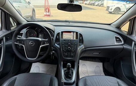 Opel Astra J, 2014 год, 620 000 рублей, 12 фотография
