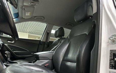 Hyundai Santa Fe III рестайлинг, 2017 год, 2 115 000 рублей, 10 фотография