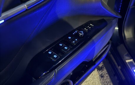 Toyota Camry, 2019 год, 3 200 000 рублей, 8 фотография