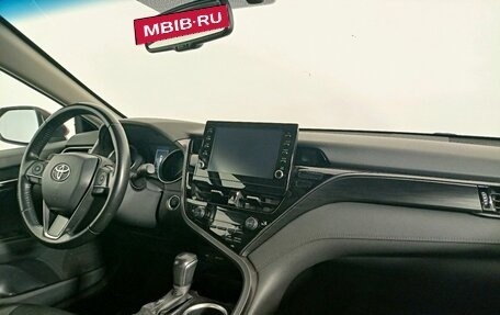 Toyota Camry, 2021 год, 2 999 000 рублей, 13 фотография