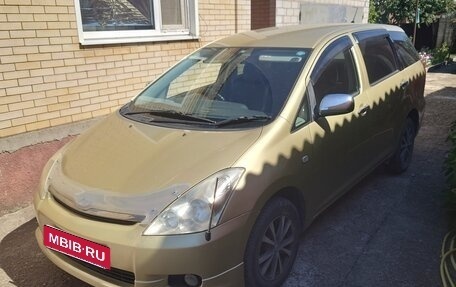 Toyota Wish II, 2003 год, 660 000 рублей, 1 фотография