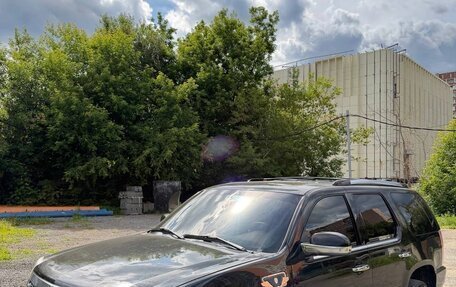 Cadillac Escalade III, 2007 год, 1 050 000 рублей, 2 фотография