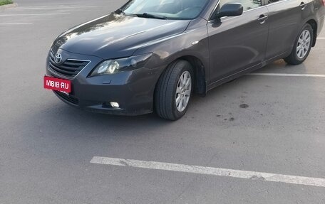 Toyota Camry, 2008 год, 800 000 рублей, 2 фотография