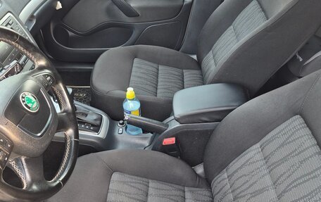 Skoda Octavia, 2011 год, 730 000 рублей, 12 фотография