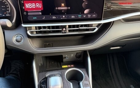 Toyota Highlander, 2026 год, 5 400 000 рублей, 23 фотография