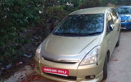 Toyota Wish II, 2003 год, 660 000 рублей, 3 фотография