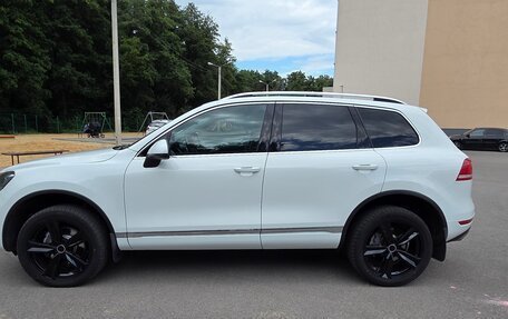 Volkswagen Touareg III, 2013 год, 2 800 000 рублей, 4 фотография