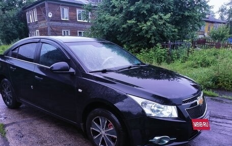 Chevrolet Cruze II, 2010 год, 575 000 рублей, 5 фотография