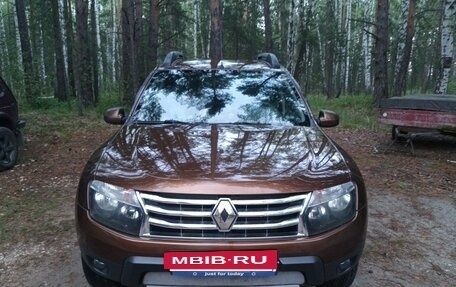 Renault Duster I рестайлинг, 2012 год, 850 000 рублей, 2 фотография