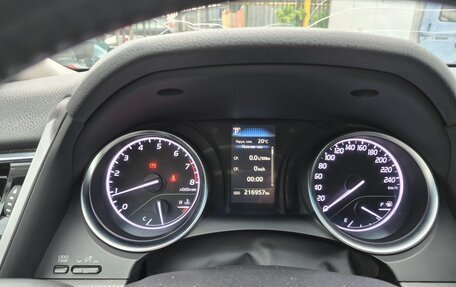 Toyota Camry, 2018 год, 1 860 000 рублей, 15 фотография