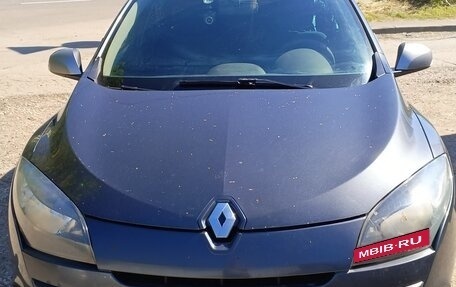 Renault Megane III, 2011 год, 770 000 рублей, 2 фотография