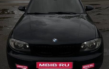 BMW 1 серия, 2009 год, 700 000 рублей, 4 фотография