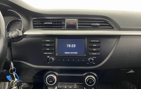 KIA Rio IV, 2018 год, 1 150 000 рублей, 17 фотография